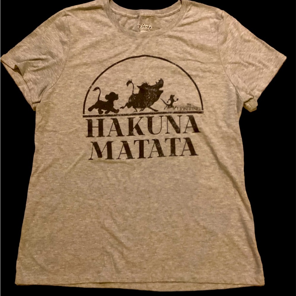 Disney‎ tee